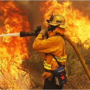 TÉCNICAS DE EXTINCIÓN EN LOS INCENDIOS FORESTALES: HERRAMIENTAS (2), ATAQUE DIRECTO E INDIRECTO Y MEDIOS AÉREOS